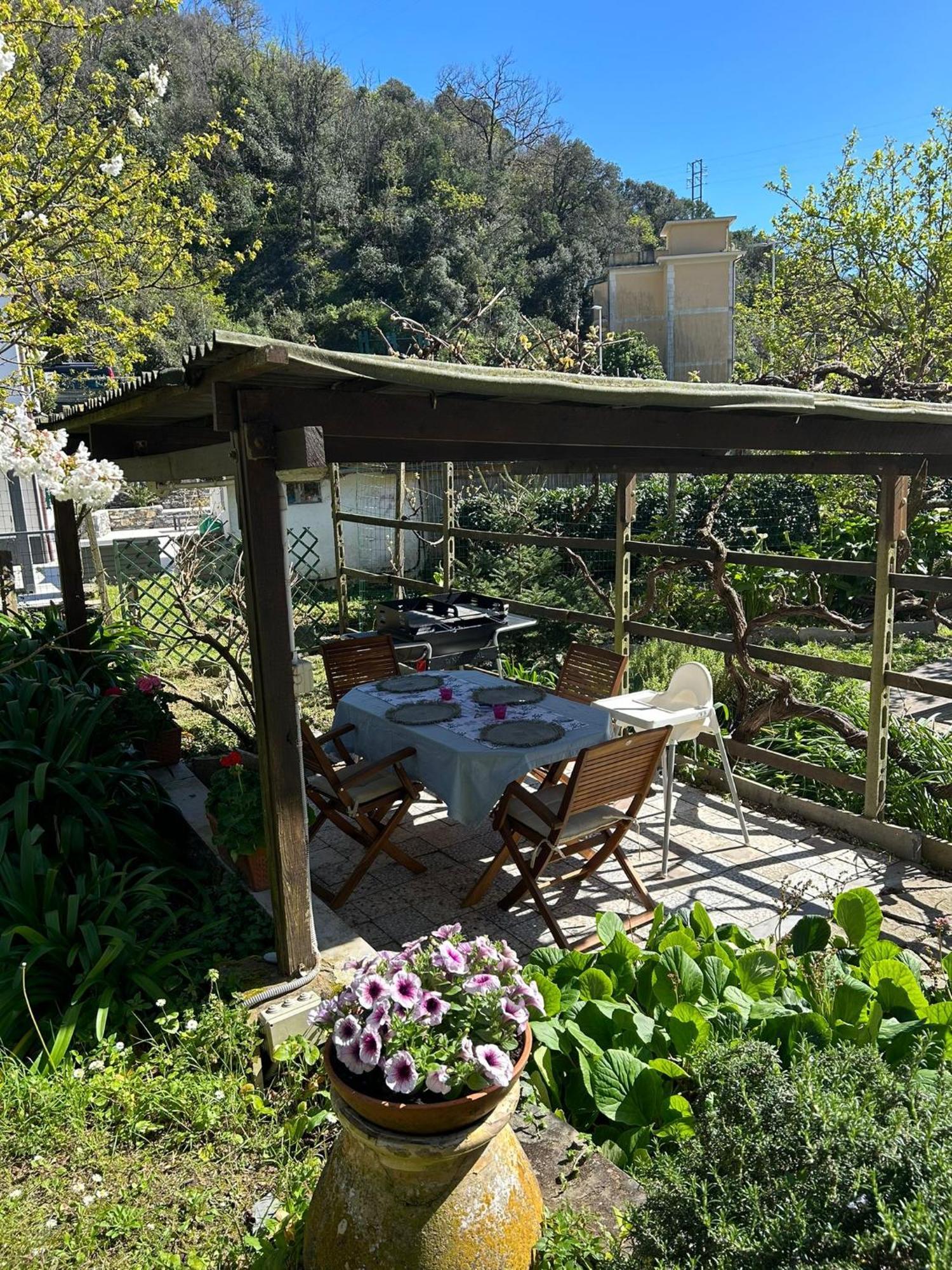 La Casa Nel Verde ラヴァーニャ エクステリア 写真